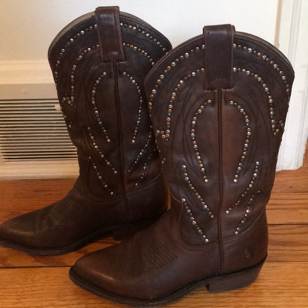 FRYE cowboy boot Size 6